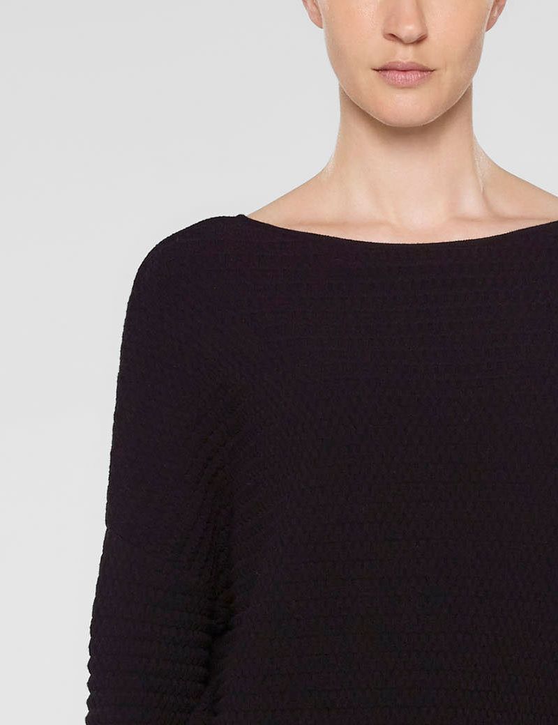 Sarah Pacini Kurzer, locker geschnittener sweater