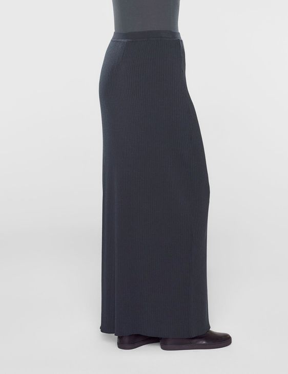Sarah Pacini Long skirt with front slit