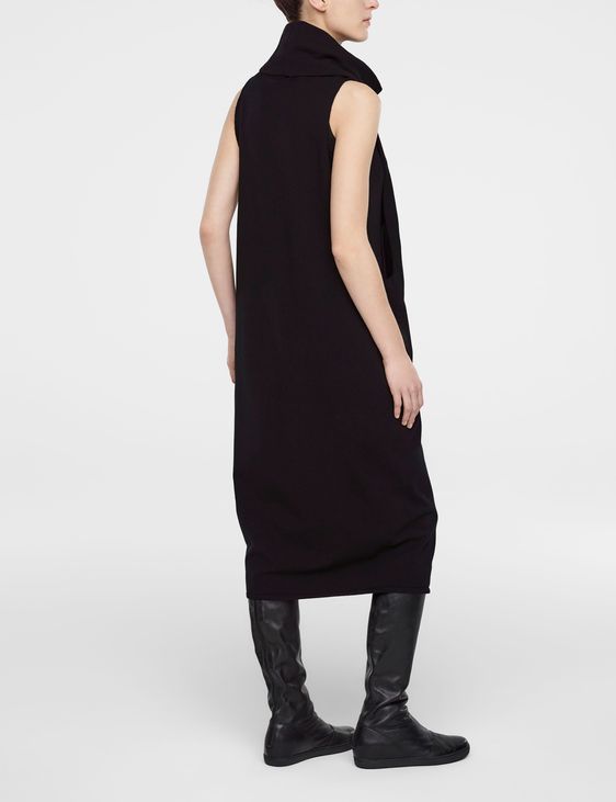 Sarah Pacini Sleveless dress with side slits