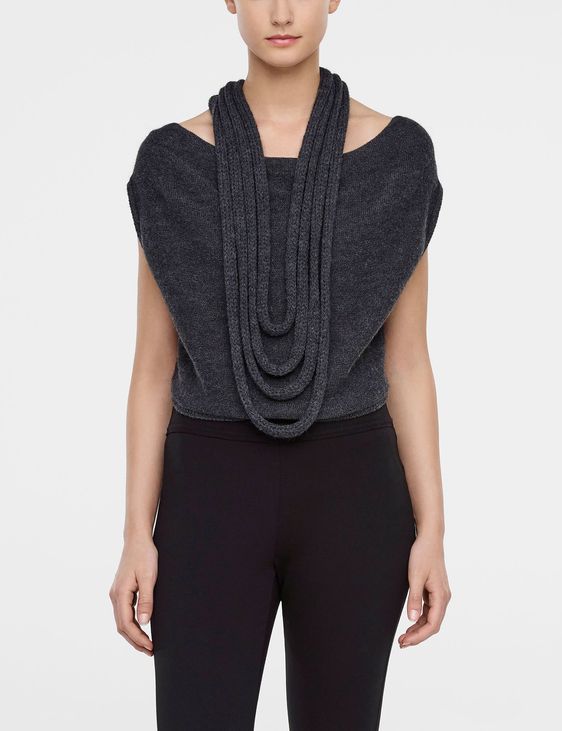 Sarah Pacini Cap sleeve cropped sweater