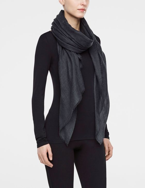 Sarah Pacini Soft scarf, frayed edges