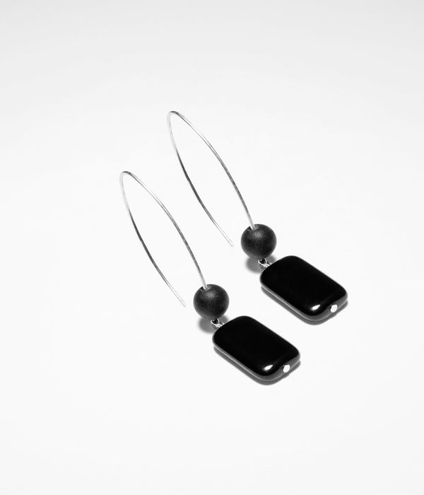 Sarah Pacini Black pendant earrings