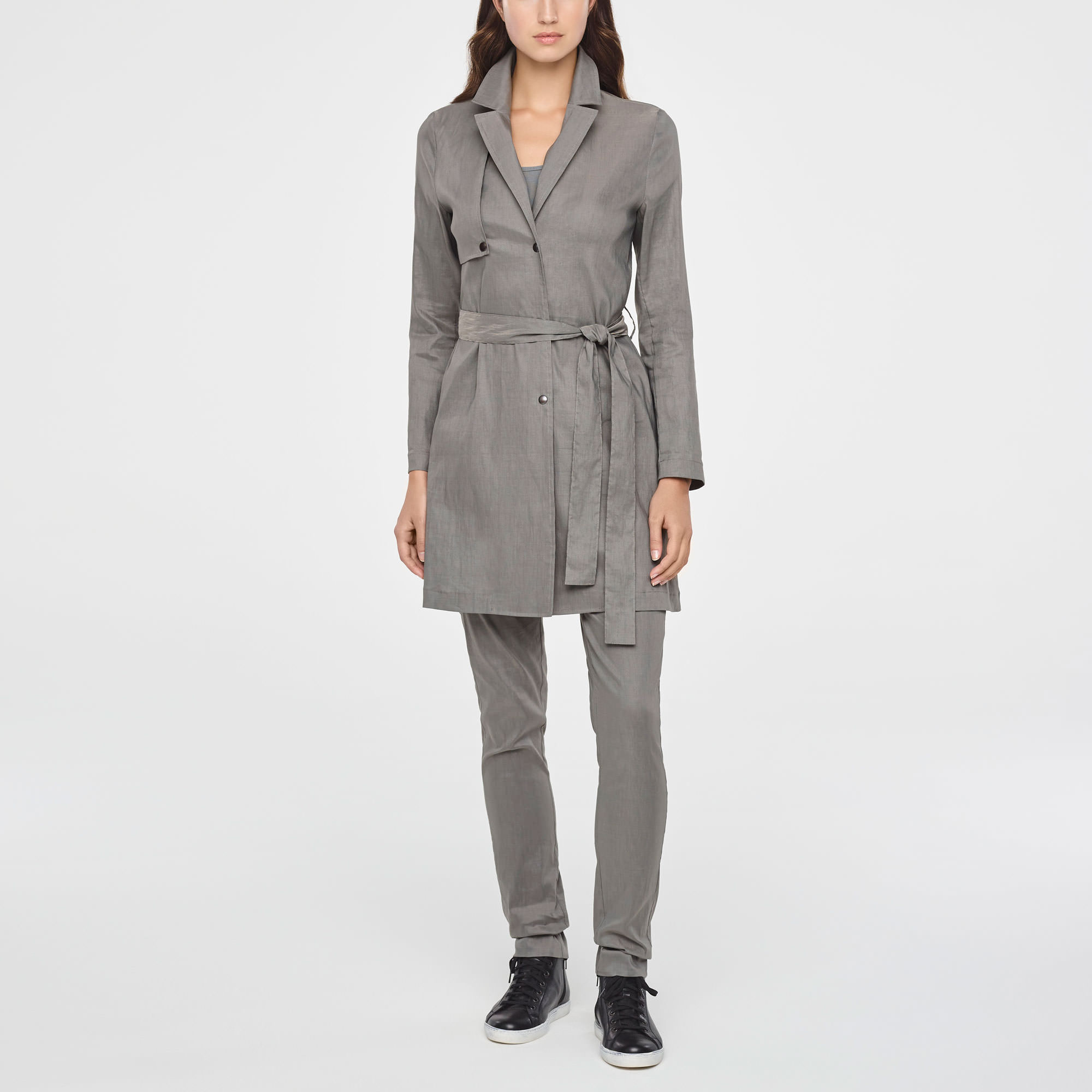 Grey single-breasted linen trench coat by Sarah Pacini