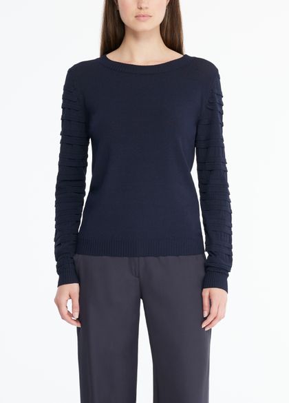 Buy your women's sweaters online at Sarah Pacini